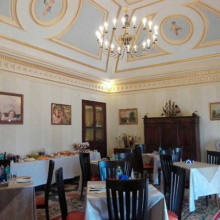 Отель Palazzo Diamante Calascio Экстерьер фото